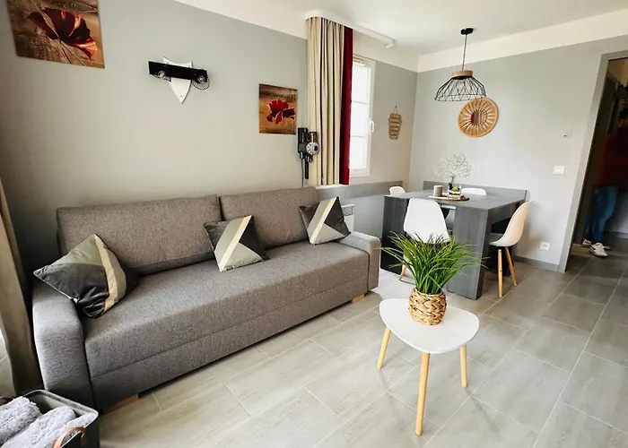 Appartement En Residence Pierre Et Vacance Au Golf
